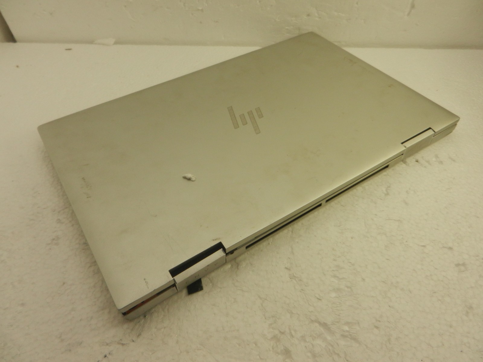 HP ENVY X360 Convertible 13M – CORE i7-1195G7 / 8GB RAM / NO HDD – PARTS/REPAIR