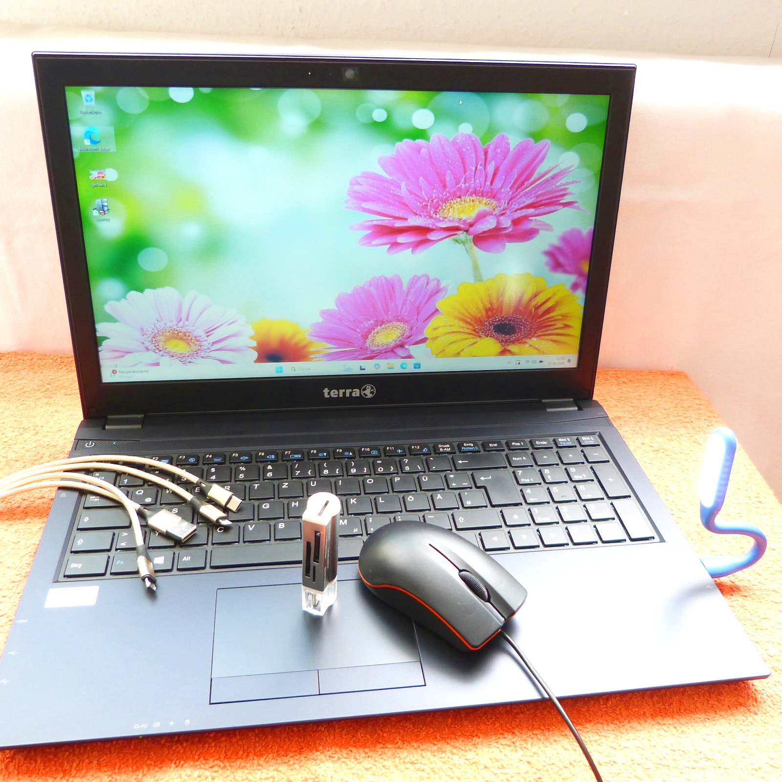 Terra 1515 15″ FULLHD Multimedia l SSD Windows 11 l 8GEN Core i5 USBC HDMI