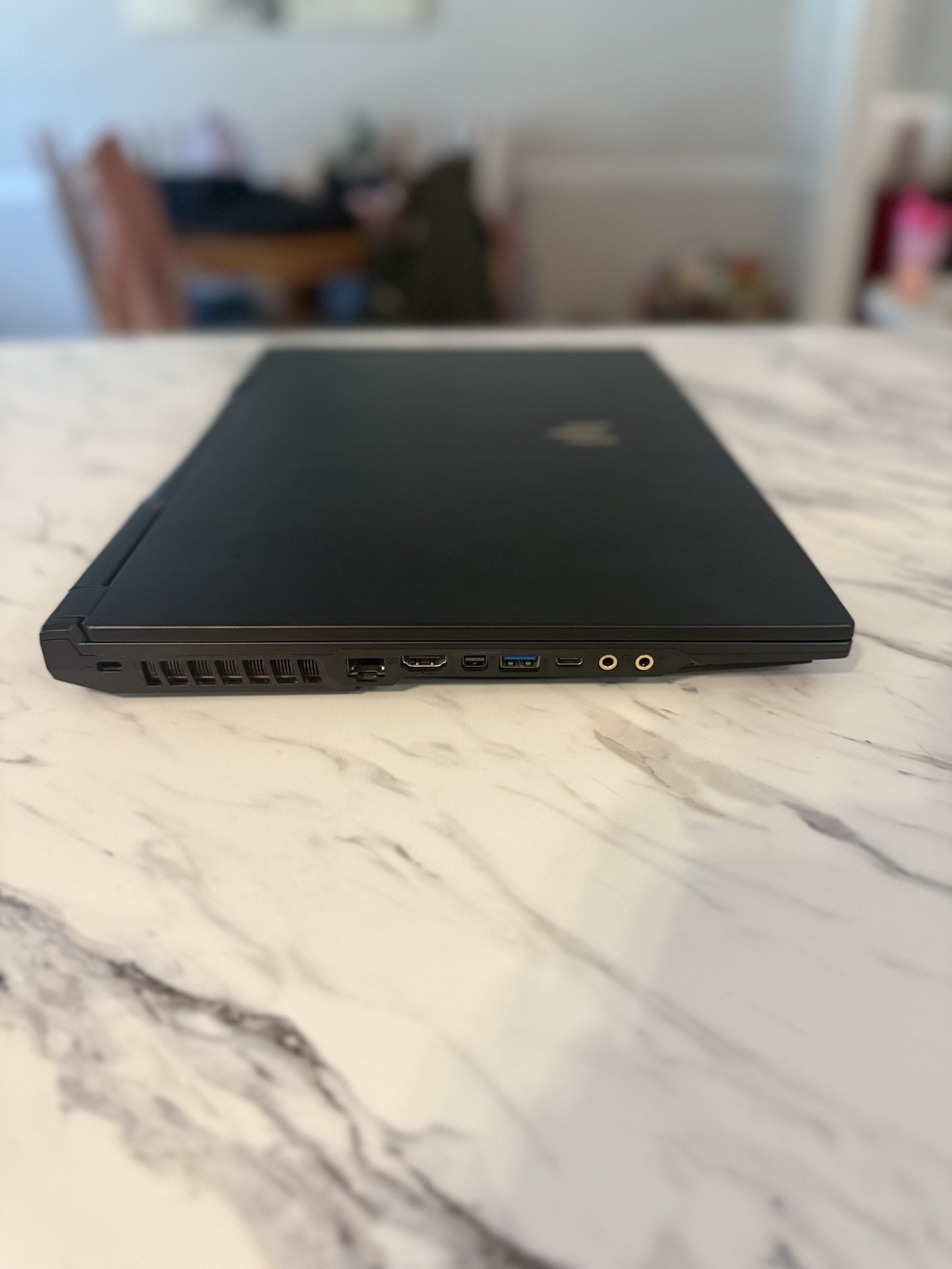 MSI WE76 Workstation Laptop, i7-9750H Nvidia Quadro RTX3000 6GB