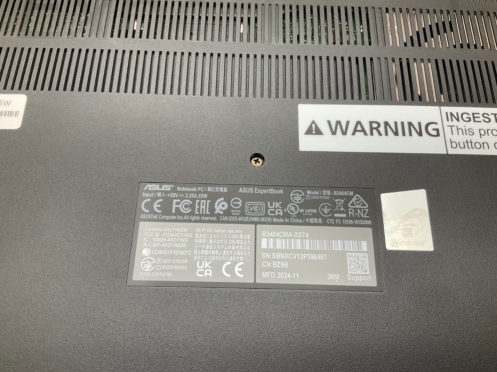Asus ExpertBook B3 B3404 B3404CMA-XS74 14″ Notebook – Core Ultra 7 – 512Gb – 16G