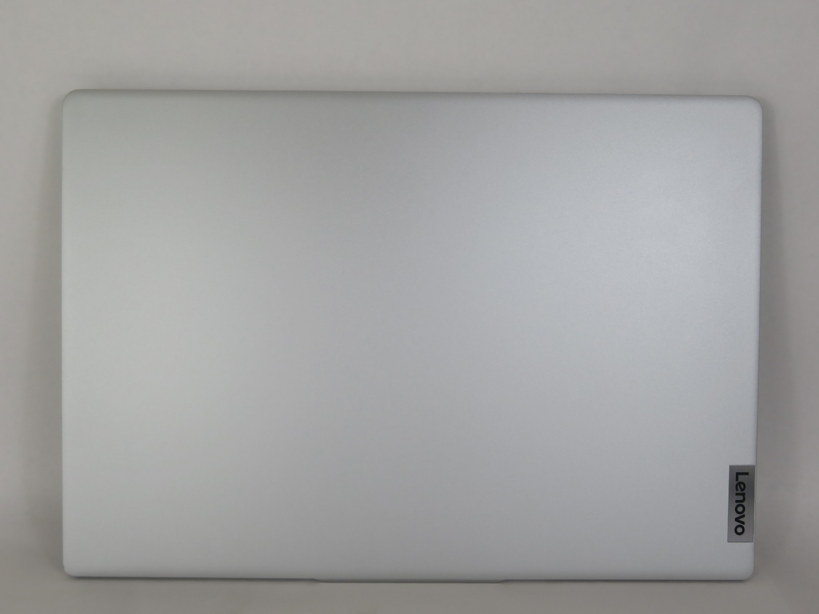Ideapad Slim 5 16IRU9 16in Intel Core 7 150U 1.8GHz 8GB RAM 512GB SSD