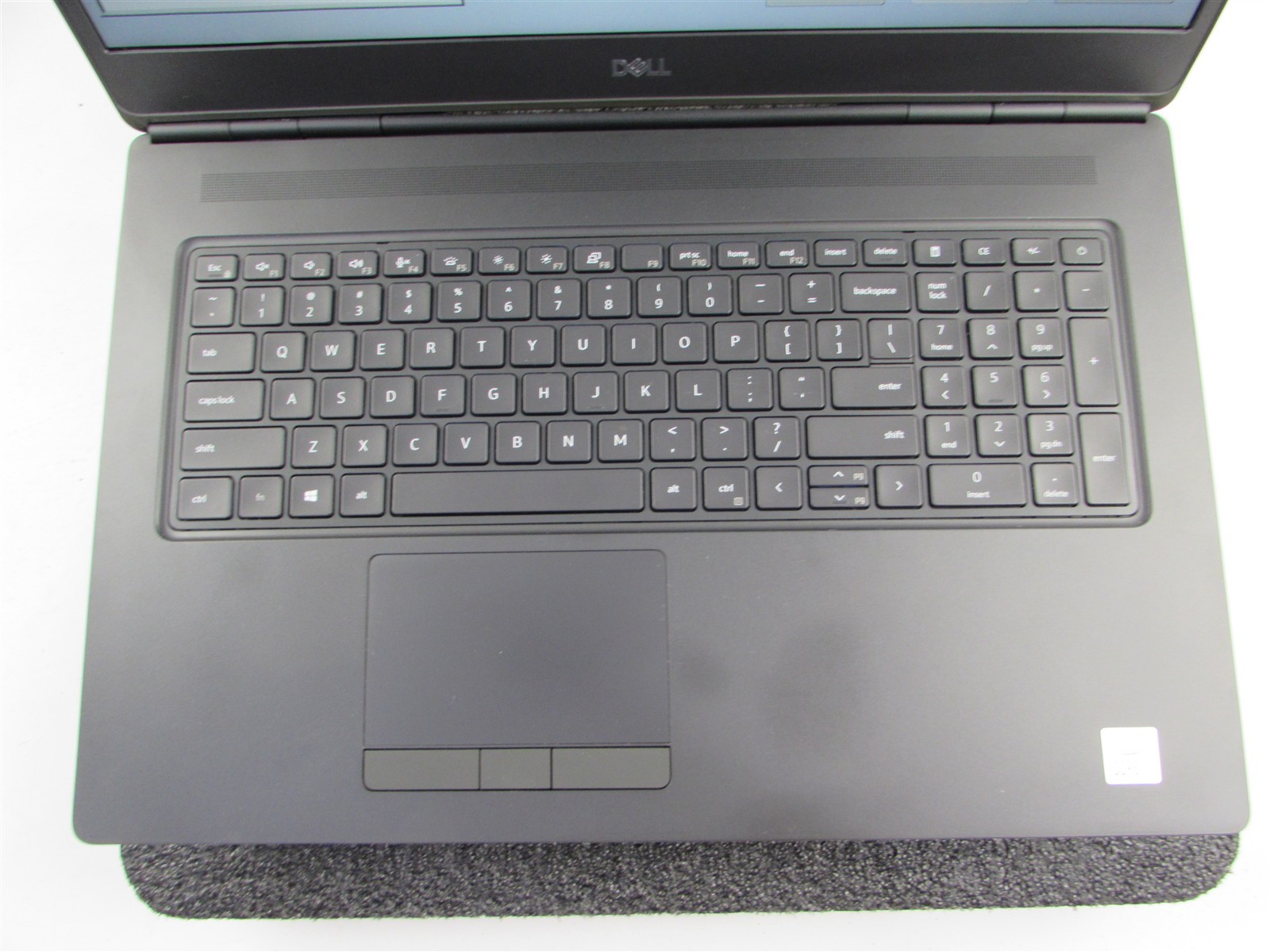 DELL PRECISION 7750 FHD CORE I7-10850H 1TB 32GB RAM RTX 4000 WIN 11 PRO NO BATT