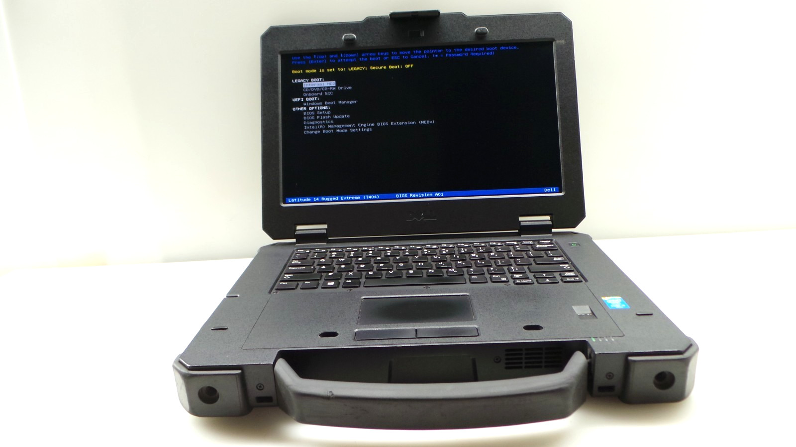Dell Latitude 14 Rugged 7404 14″ | i5-4300U 1.90GHz | 4GB RAM 128GB SSD | NO OS