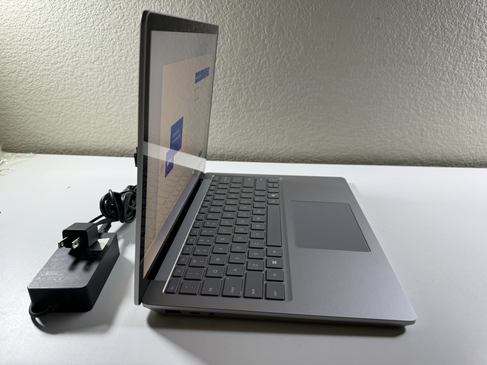 MICROSOFT SURFACE LAPTOP 6 2033 ULTRA 7 165H 512GB 16GB RAM WIN 11 PRO Silver