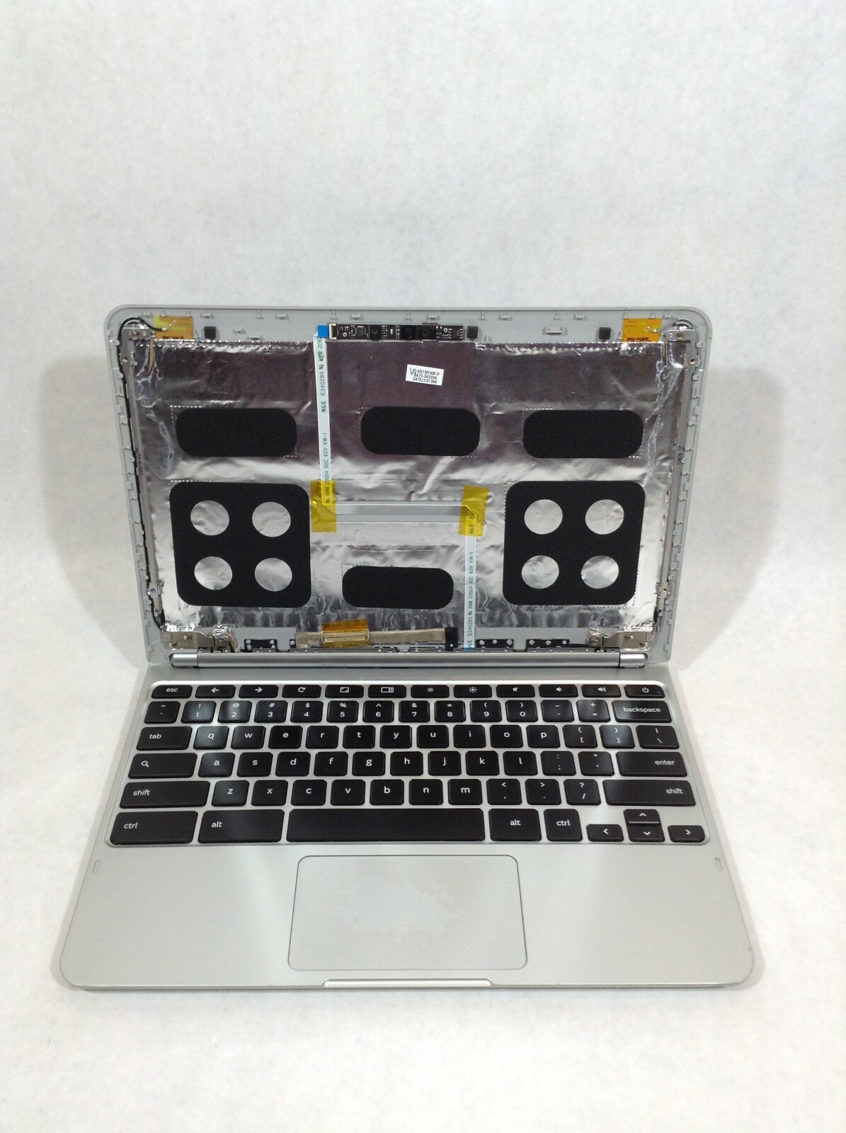 Samsung XE303C12 11.6″ Chromebook/Exynos 5250/16GB eMMC/2GB RAM – RV