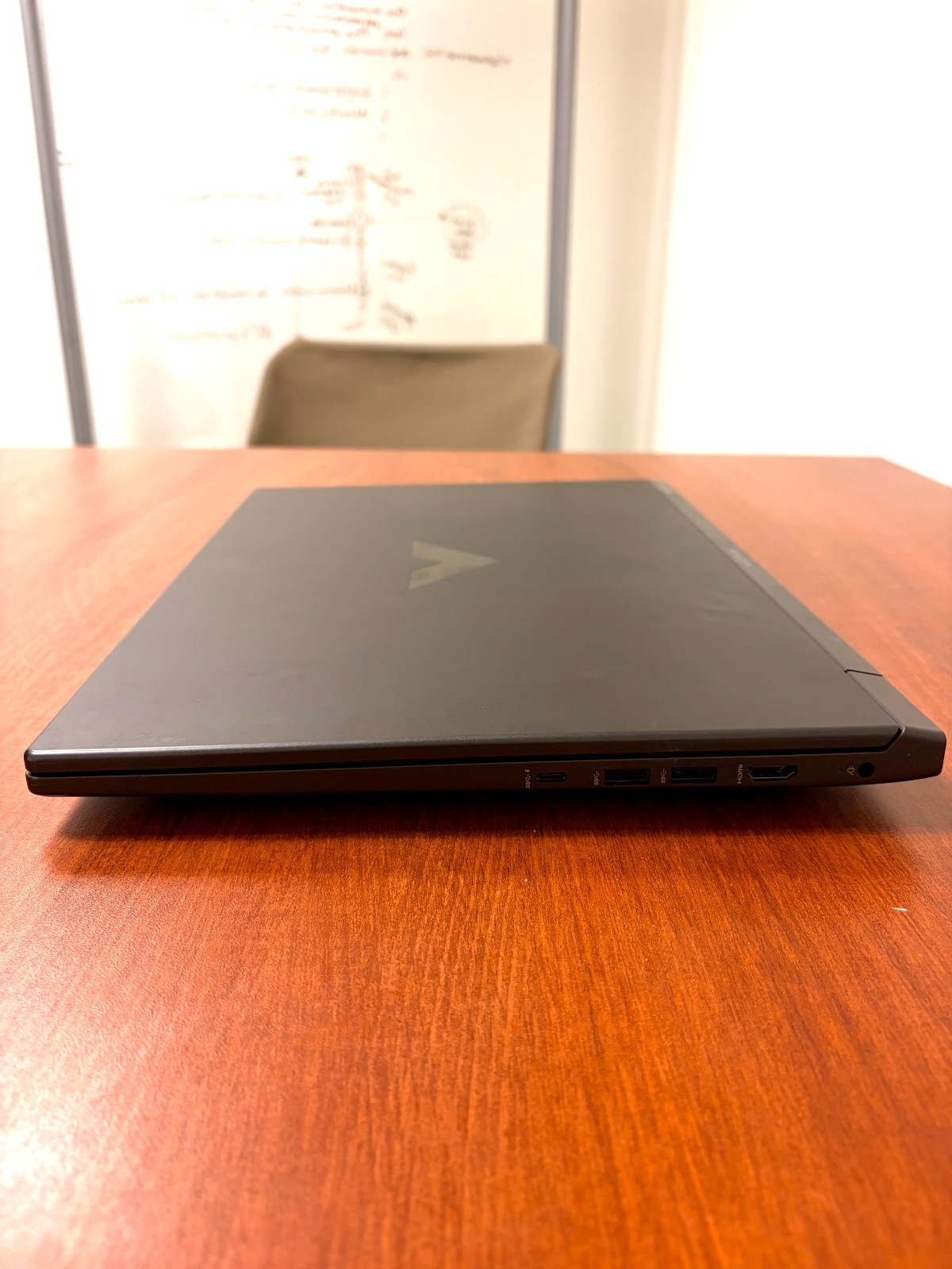 HP Victus 16.1″ (1TB SSD, AMD Ryzen 5, 3.30 GHz, 6GB) Laptop – Mica Silver