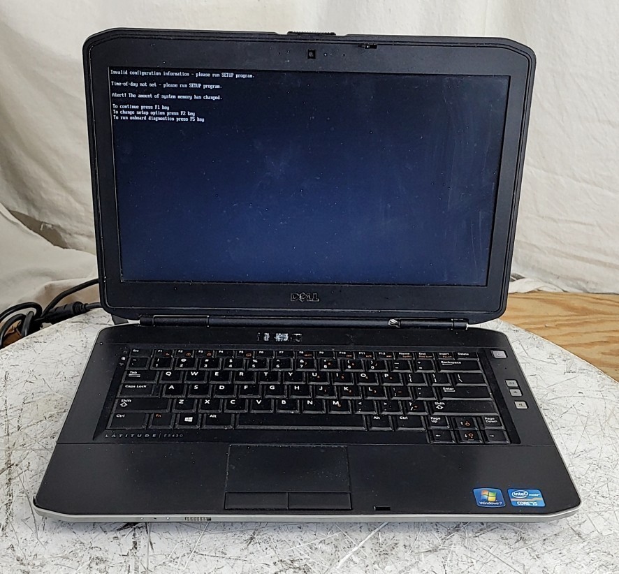 DELL LATITUDE E5430 NON-VPRO Laptop Core I5-3210M 2.5GHz 4GB SEE NOTES