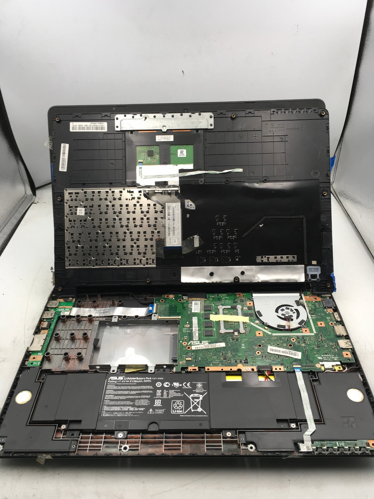 ASUS X502C – FOR PARTS/REPAIR – INTEL DUAL CORE 1.5GHZ – 4GB RAM – READ DESC -BB