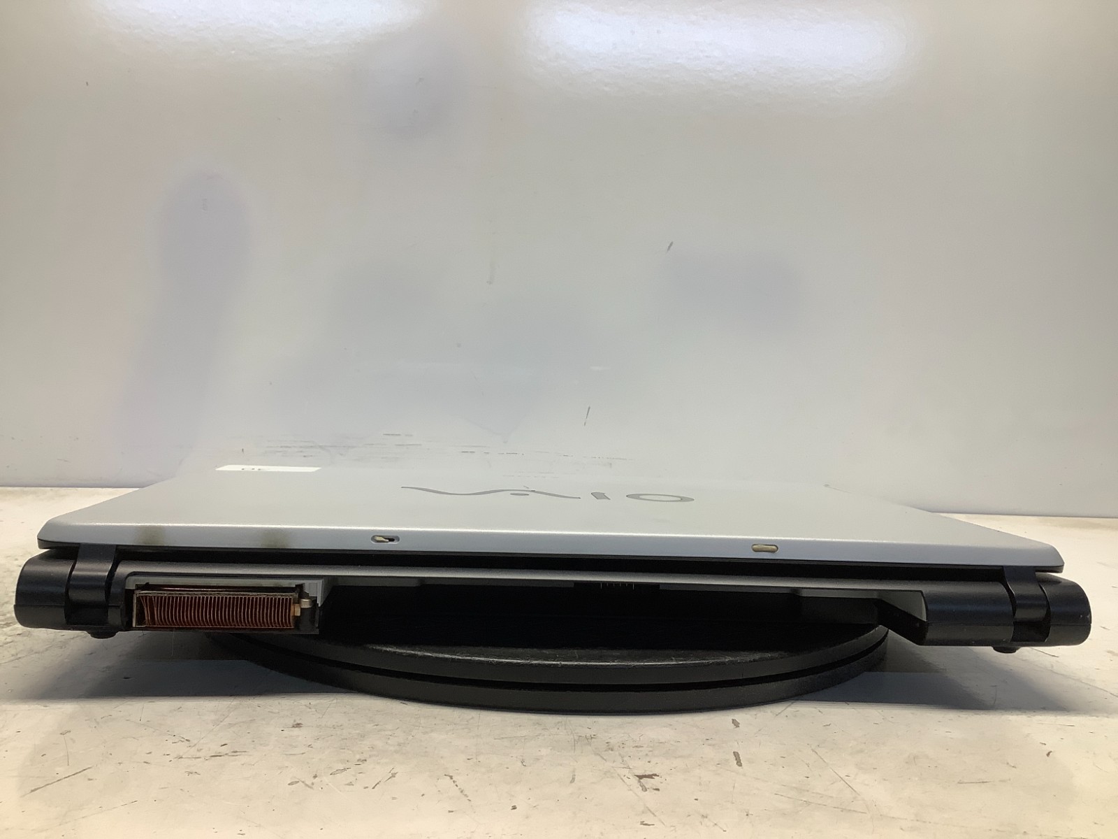 Sony Vaio VGN-FS740/W Intel Pentium M 740 1.73GHz 512 MB NO HDD/Battery