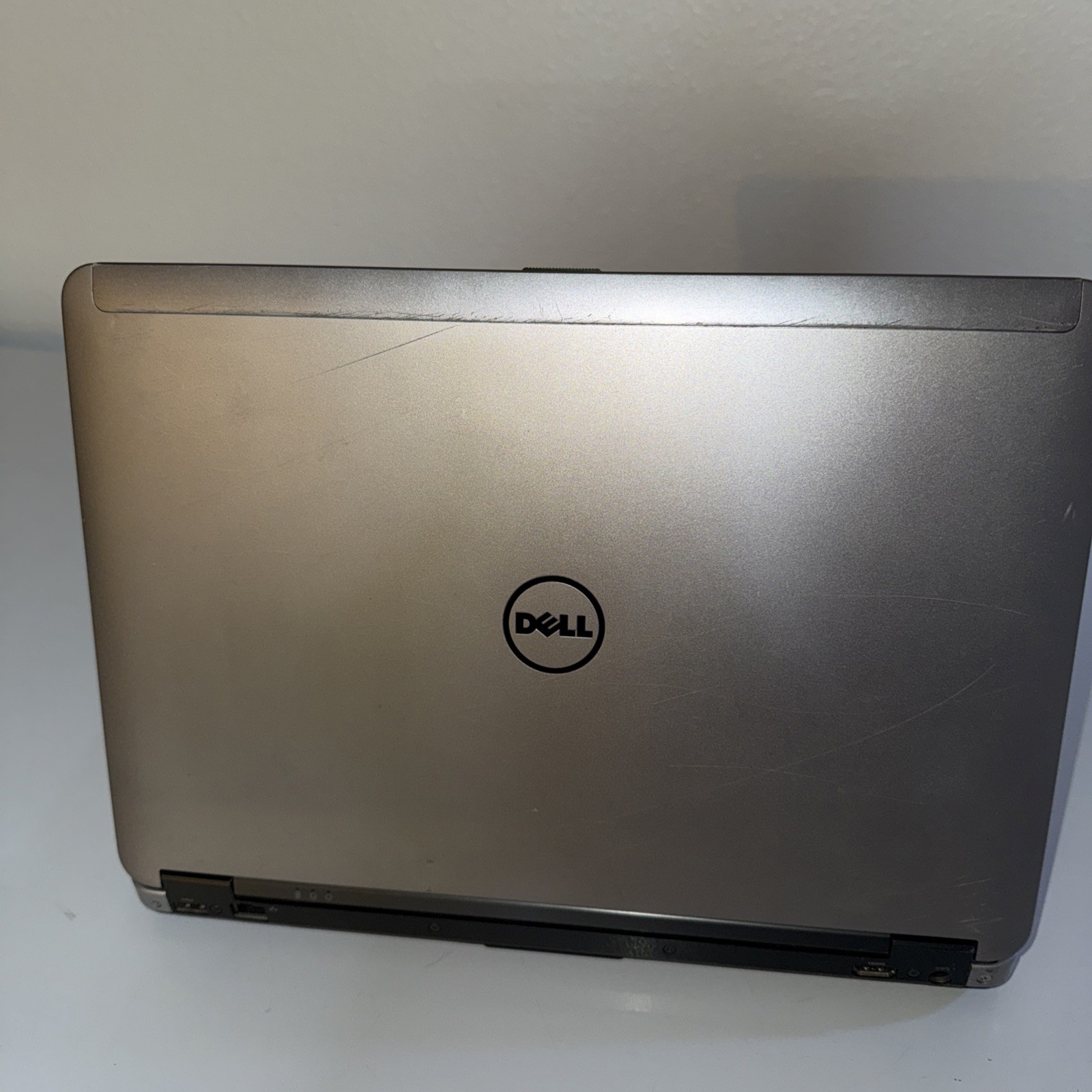 Dell Latitude E6440 i5-4310M 8GB 320GB HDD Wi-Fi Win10 Pro No Cover Bad Audio