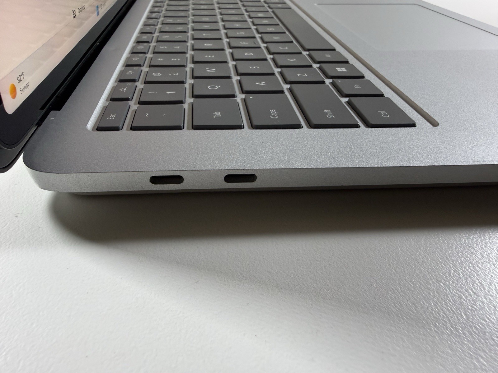 Microsoft Surface Laptop Studio 14 2K TOUCH 3.3GHz i7-11370H 32GB 1TB RTX A2000