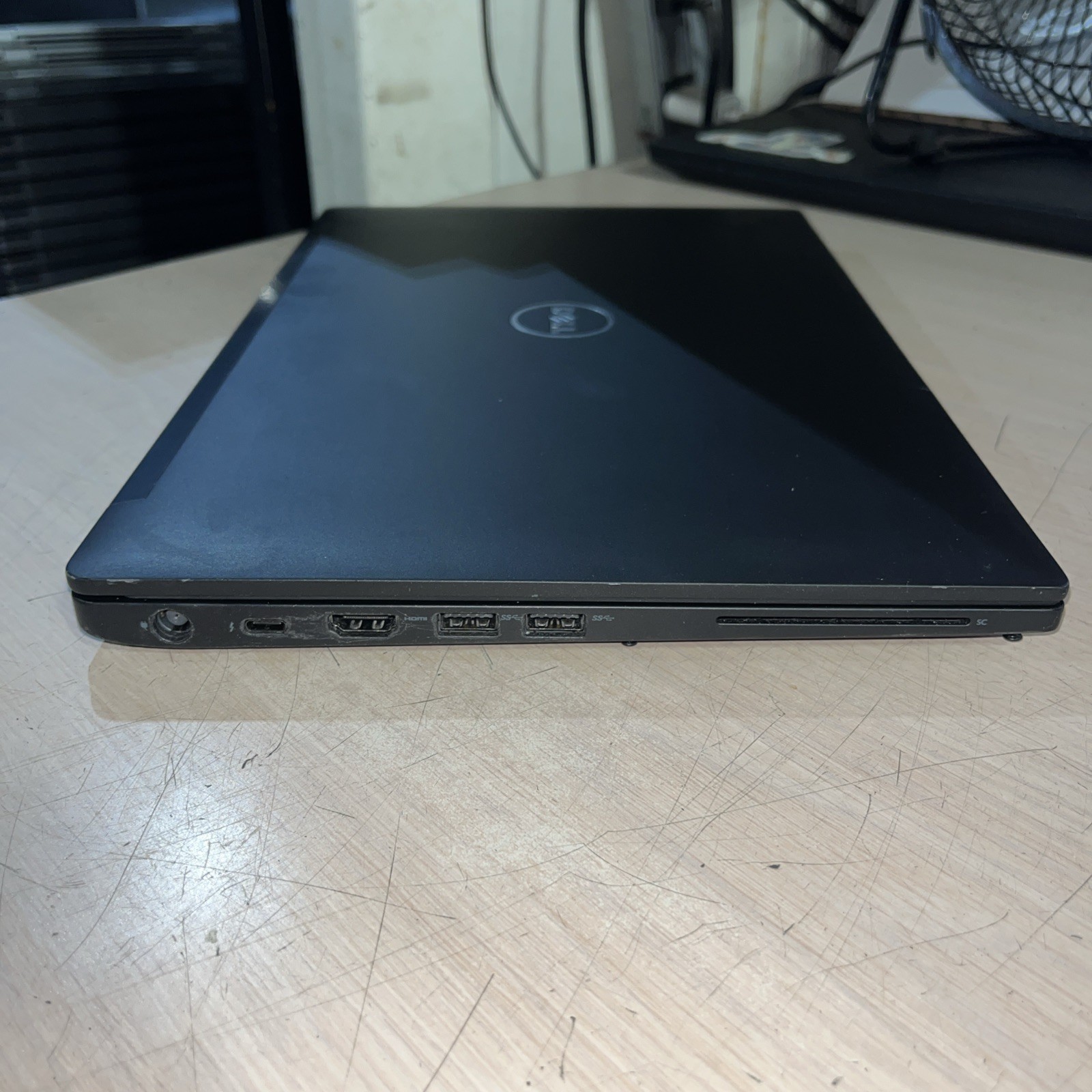 DELL LATITUDE 7480 INTEL CORE I7-7600U 2.80GHZ 8GB RAM NO HD /