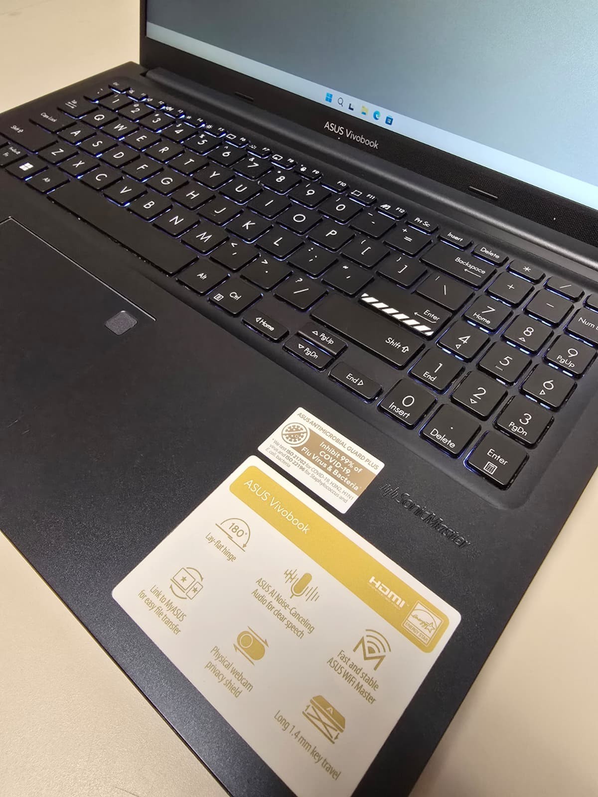 Asus VivoBook 15 M1502 | Ryzen 7 7730U 16GB RAM 512GB NVMe SSD | FHD Backlit