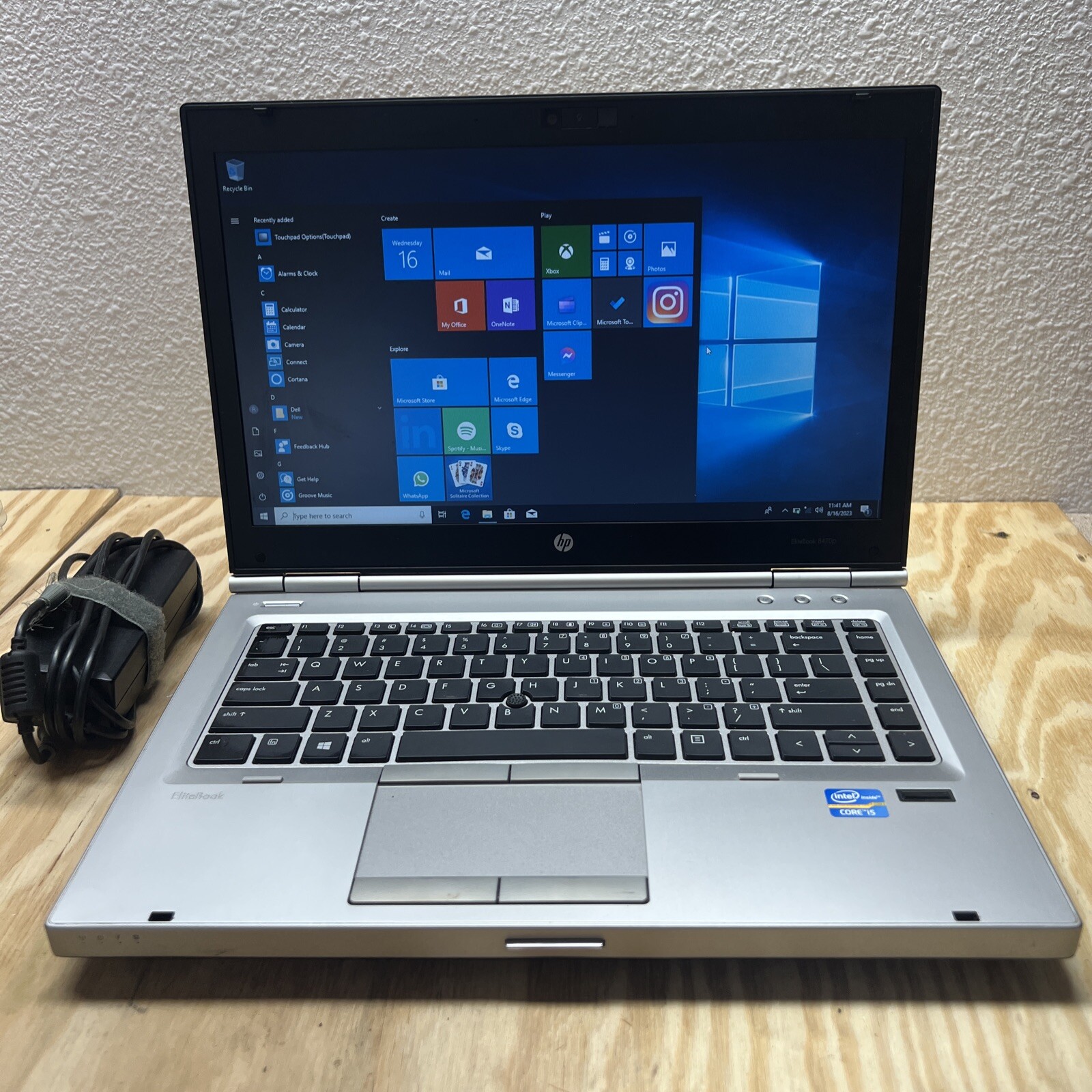 HP Elitebook 8470p Core i5-3210M 2.50GHz 8GB RAM 256SSD WEBCAM