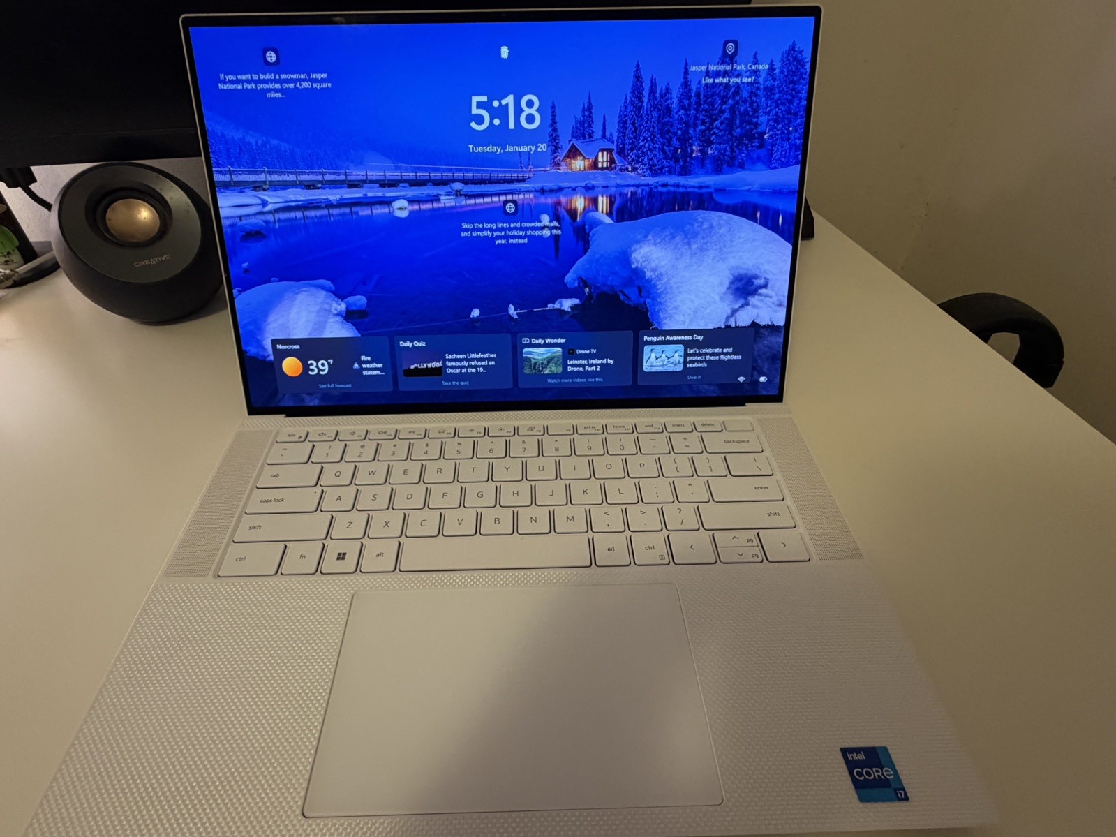 Dell XPS 15 9520 White 15.6″ 3.5K OLED Touch i7-12700H RTX 3050 Ti 16GB 1TB SSD