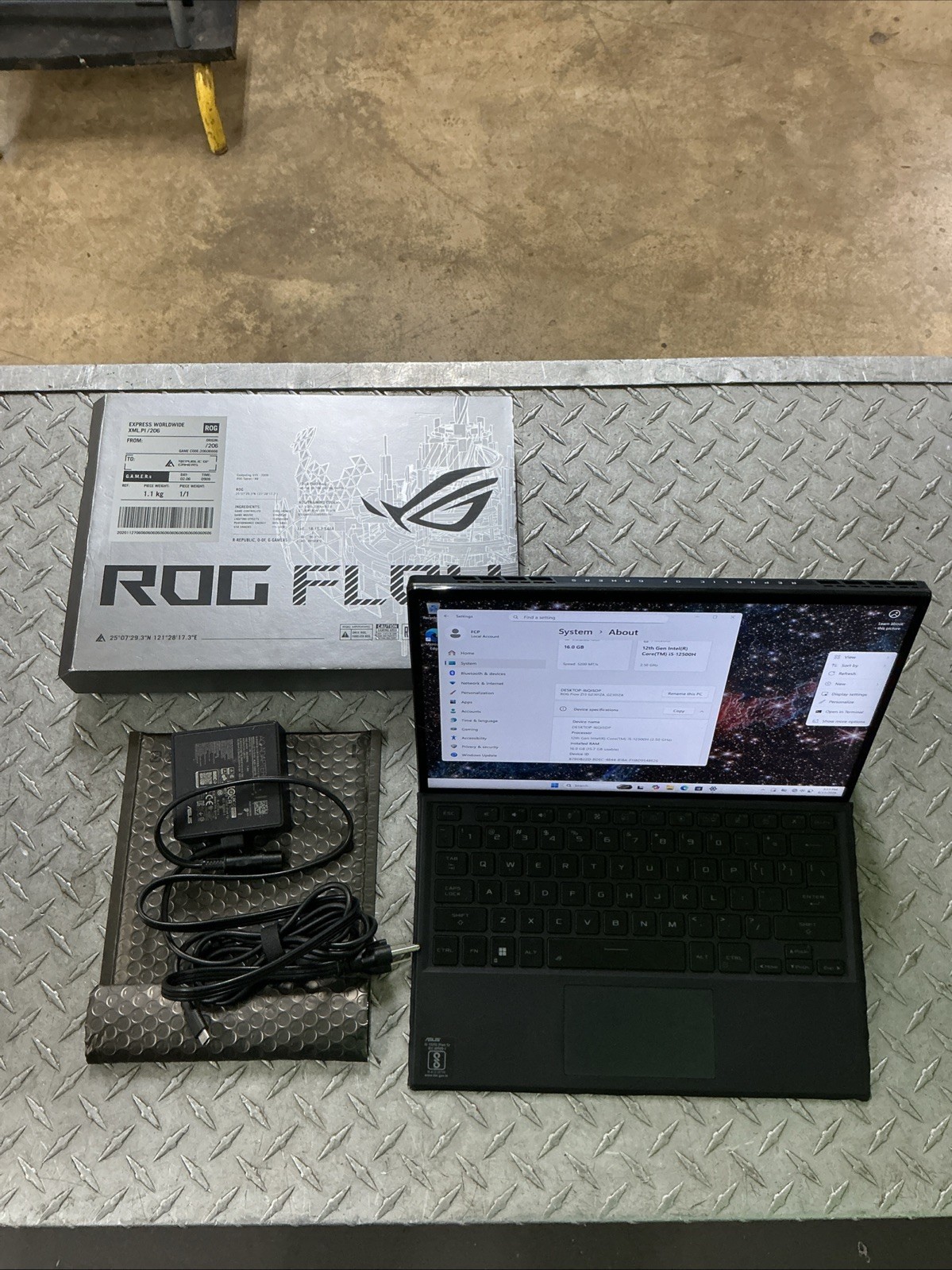 Asus ROG Flow Z13 GZ301Z 13.4″ i5-12500H 2.5GHz 16GB RAM | 1 TB SSD | Win 11 Hom