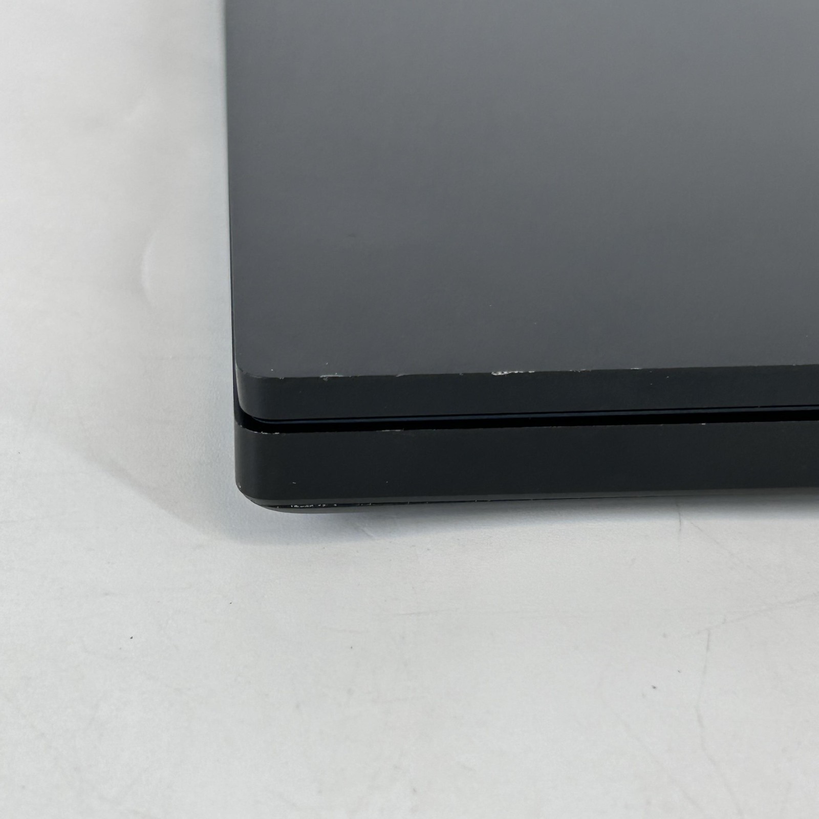 Razer Blade Pro 17 4K TOUCH i7-10875H 2.30GHz 32GB 2TB/1TB RTX 2080 Super Max-Q
