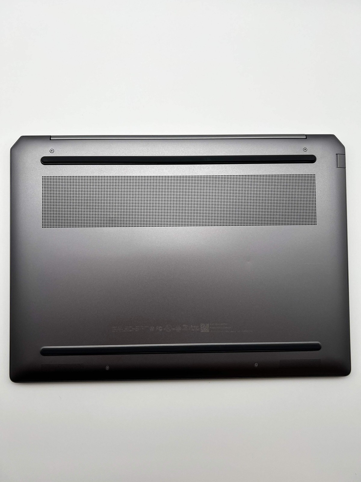 HP OmniBook Ultra 14-fd0013dx 14-inch AMD Ryzen AI 9 32GB 1TB Laptop Used With B