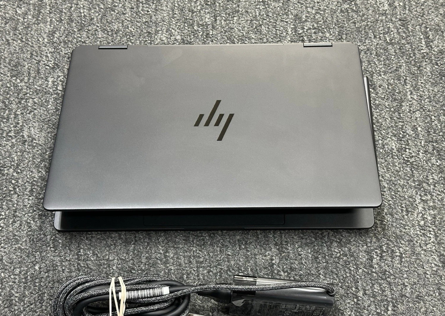 HP OmniBook Ultra Flip 2-in-1 14″ 3K OLED Touch. Ultra 7 258V 32GB 2TB W/STYLUS