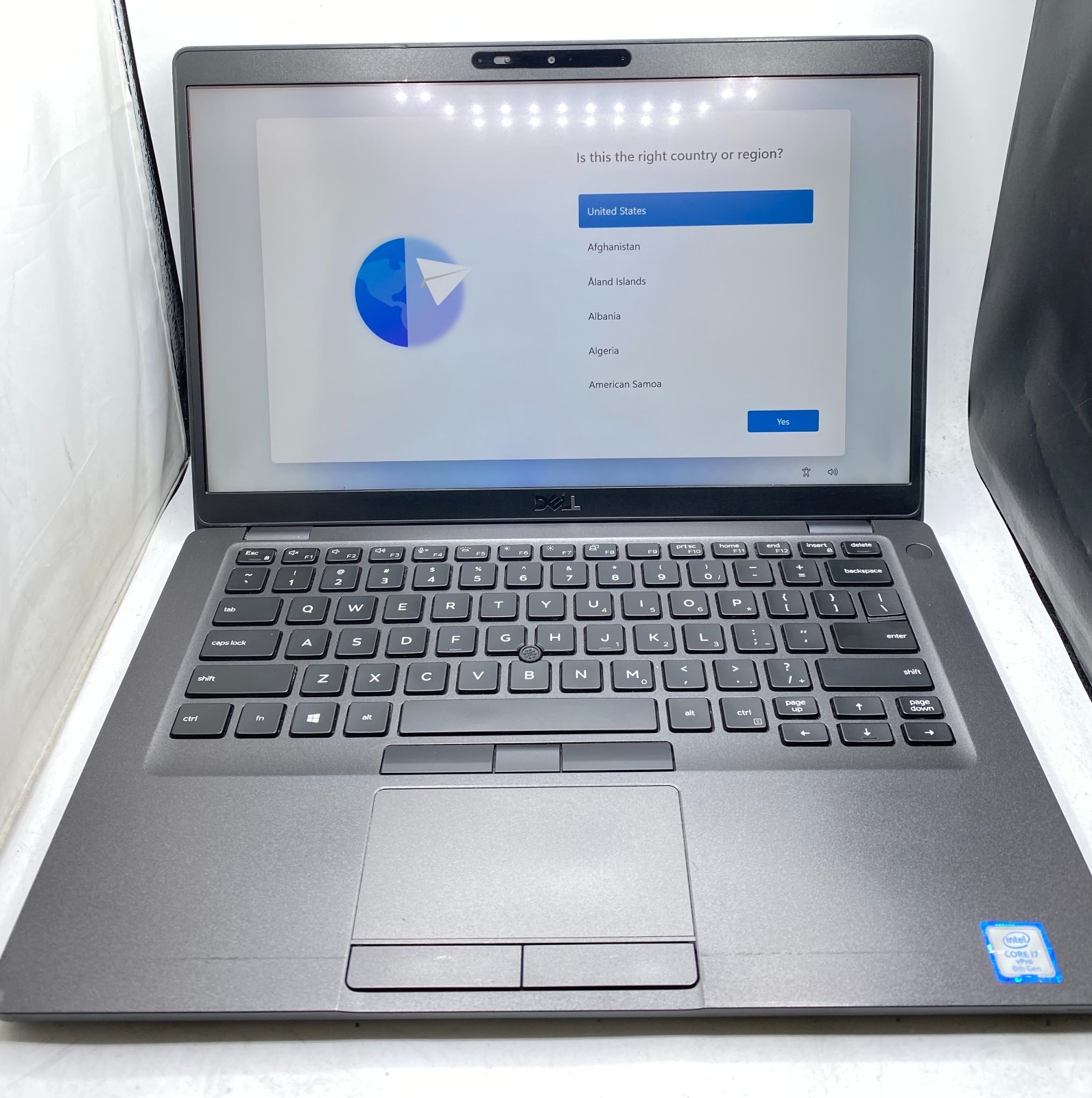 Dell Latitude 5400 Laptop 14″ Touch Intel Core i7-8665U 1.90GHz 16GB RAM 256GB