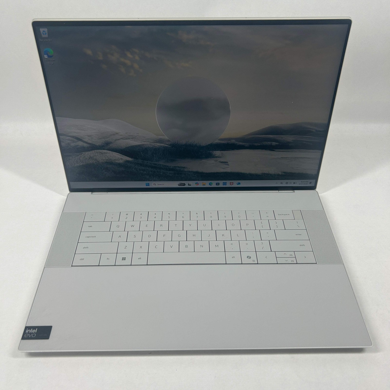 Dell XPS P129F001 16.3″ Core Ultra 7 155H 16GB RAM 1TB SSD GeForce RTX 4050