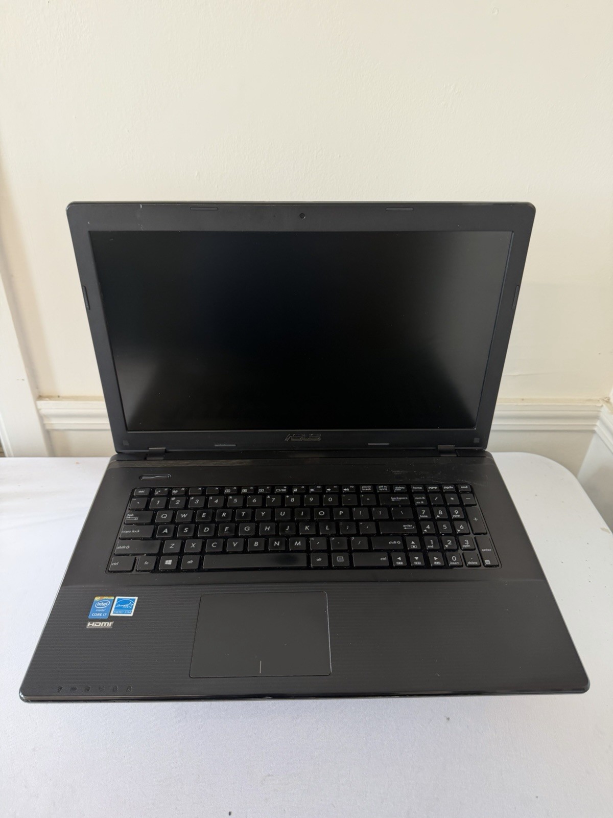 Asus X755J Laptop – Good Screen – Intel i7 – RAM 8 GB – Read Des