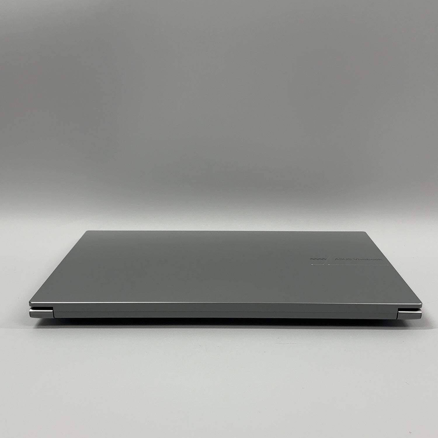 Asus Vivobook 15 F1504V 15.6″ Core 5 120U 1.4GHz 16GB RAM 512GB SSD