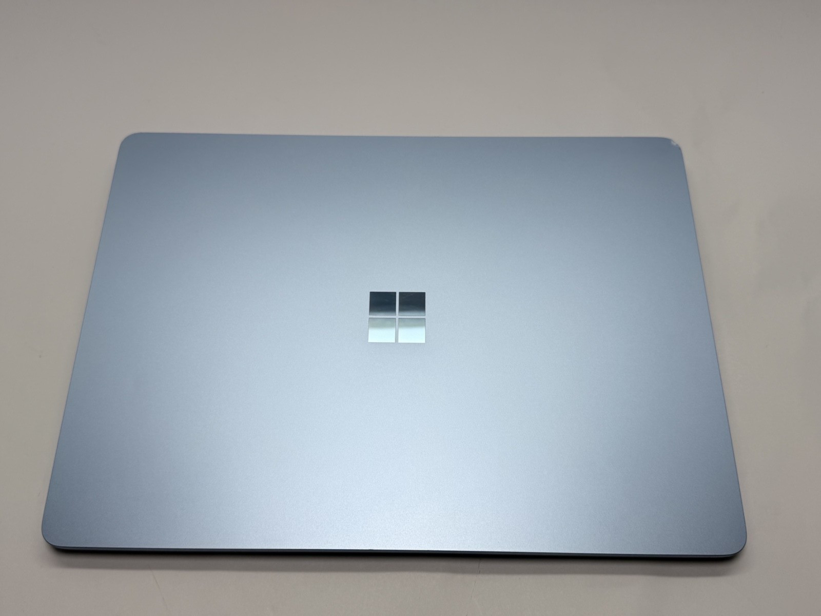 Microsoft Surface Laptop 7 13.8 Snapdragon X Plus 16GB 512GB SSD Tested