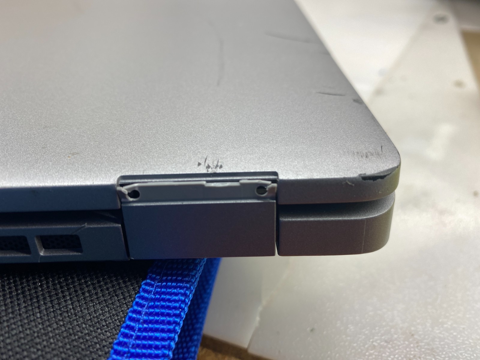 Dell Latitude 5330 13.3″ i7-1265U@1.80GHz 16GB RAM 512GB SSD NVMe W11P