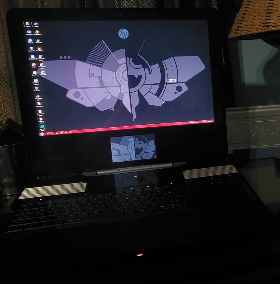 HP VoodooPC Firefly 003 Dual Screen Concept Gaming Laptop only 1 of 12 ever made