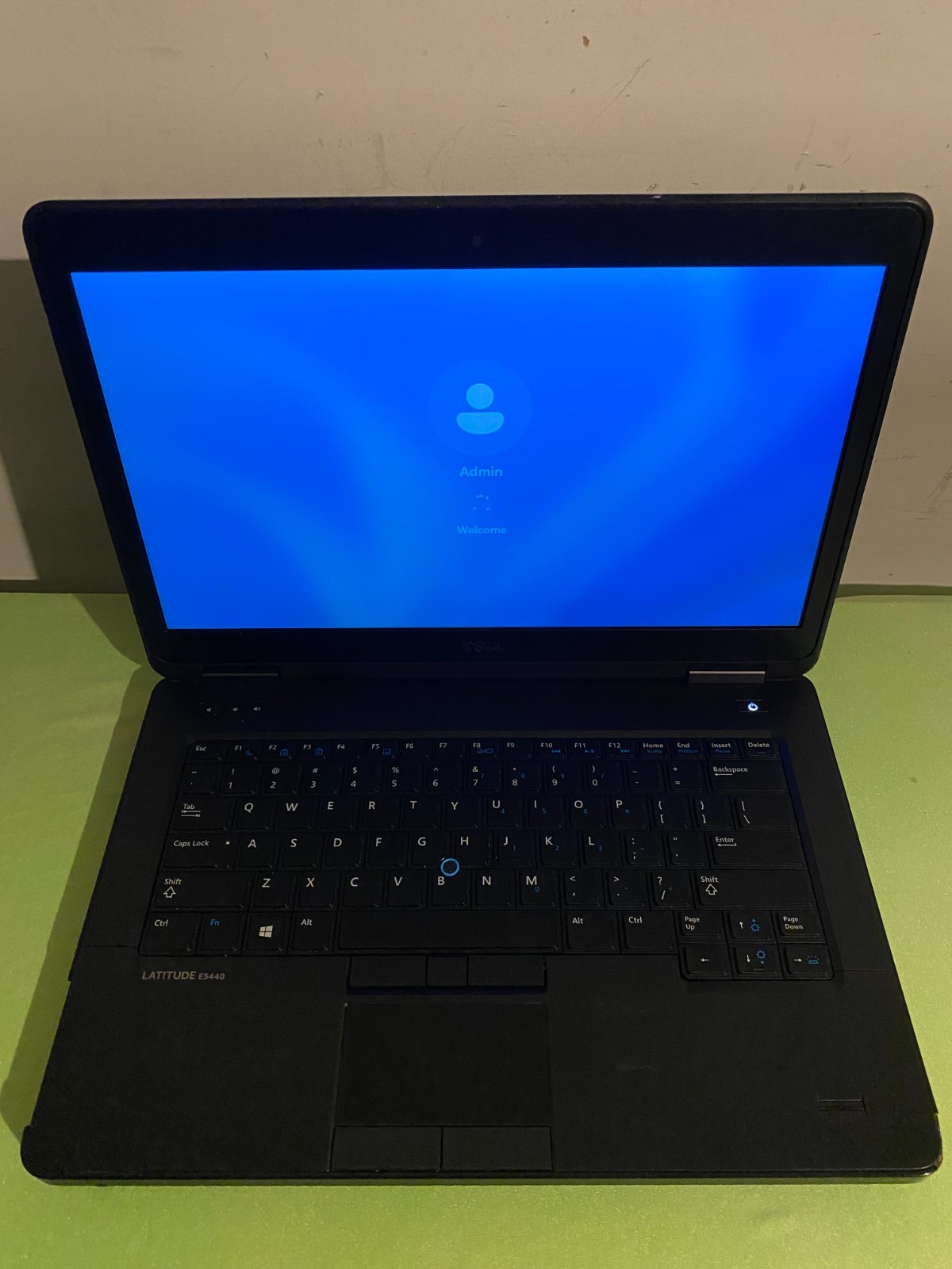 Dell Latitude E6540 14” i5-4300m 2.90ggz 8GB RAM,256gb SSD Win 11 Dvd Hdmi