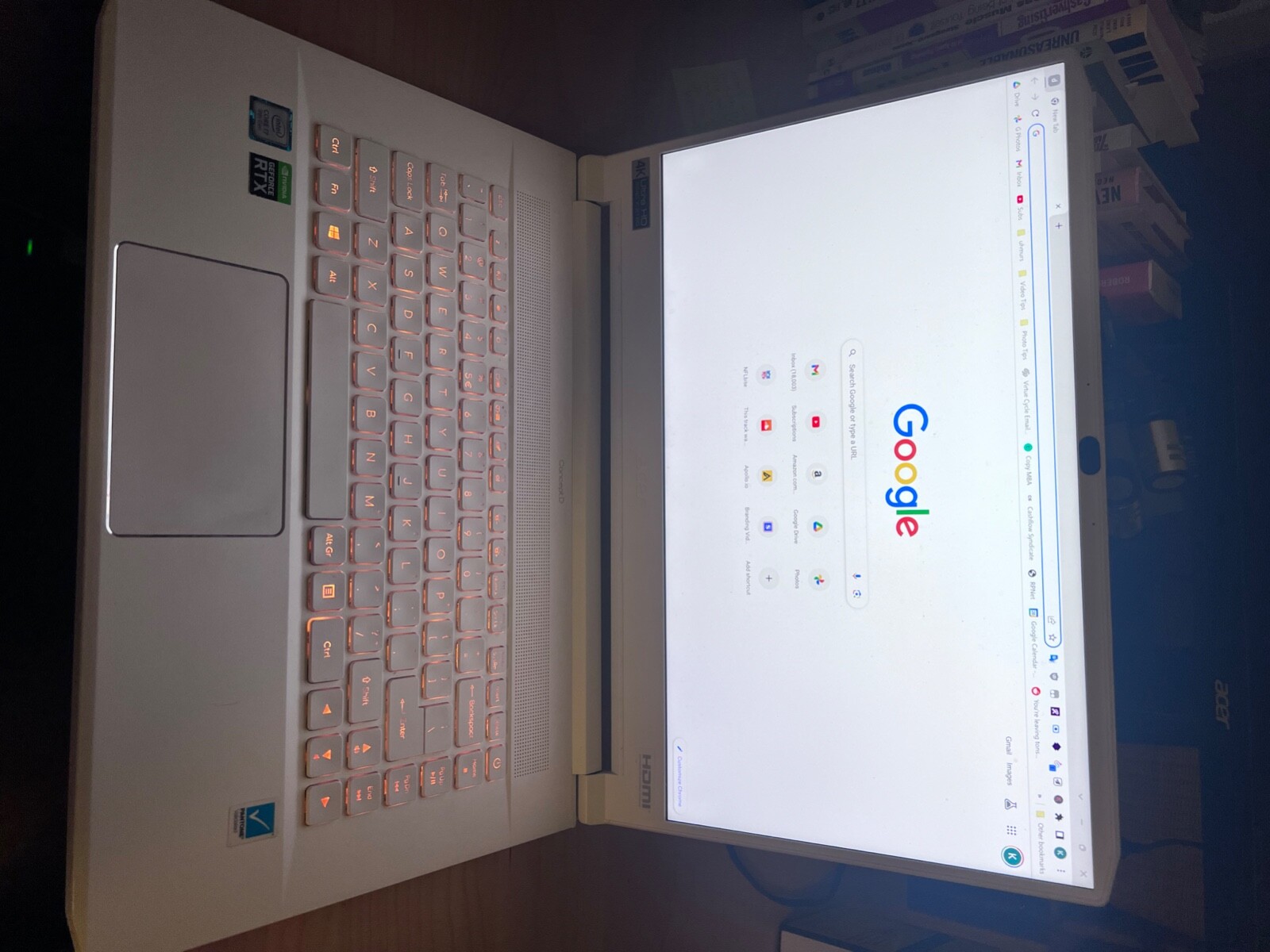 Acer ConceptD 7 15.6in(1TB SSd, Intel Core I7-9750H, 2.6GHz, 32GB RAM, NVIDIA.