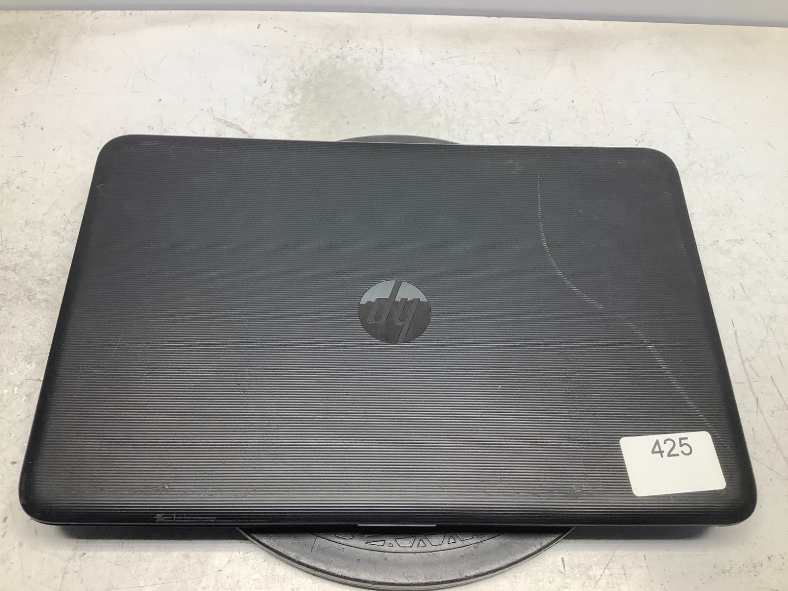 HP 15-BA015WM AMD E2-7110 1800MHz 4 GB NO HDD