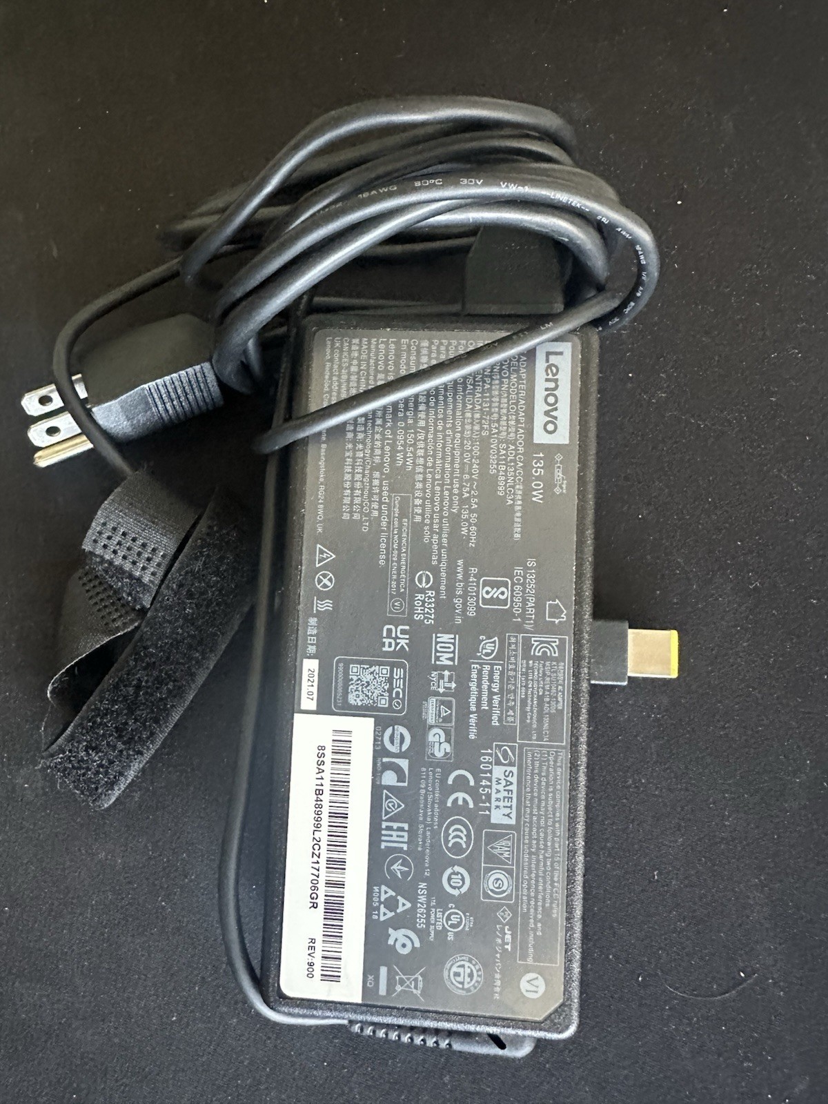 Lenovo ThinkPad X1 Extreme Gen 3 i7-10850H 16GB 256GB SSD GTX 1650 Ti WIN11P