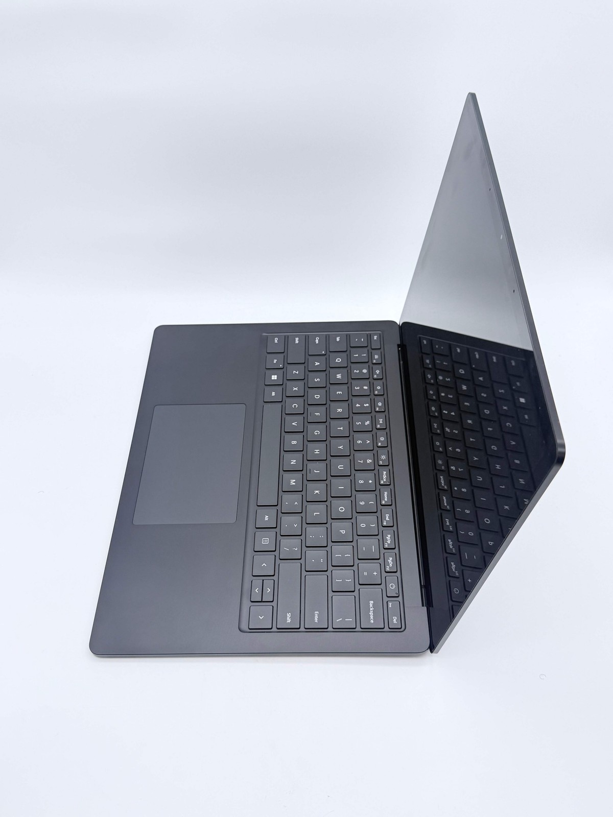 Microsoft Surface Laptop 5 1951 13.5 Inch Intel i7-1265U 32GB RAM 512GB SSD Blac
