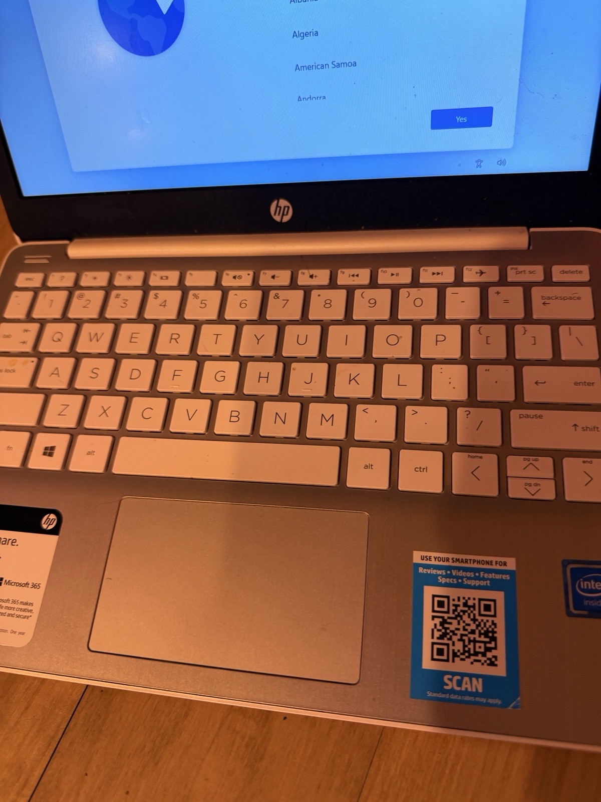 HP Stream Laptop 11-ak0012dx Intel Celeron 4GB RAM 64GB eMMC 11.6″ Windows 11