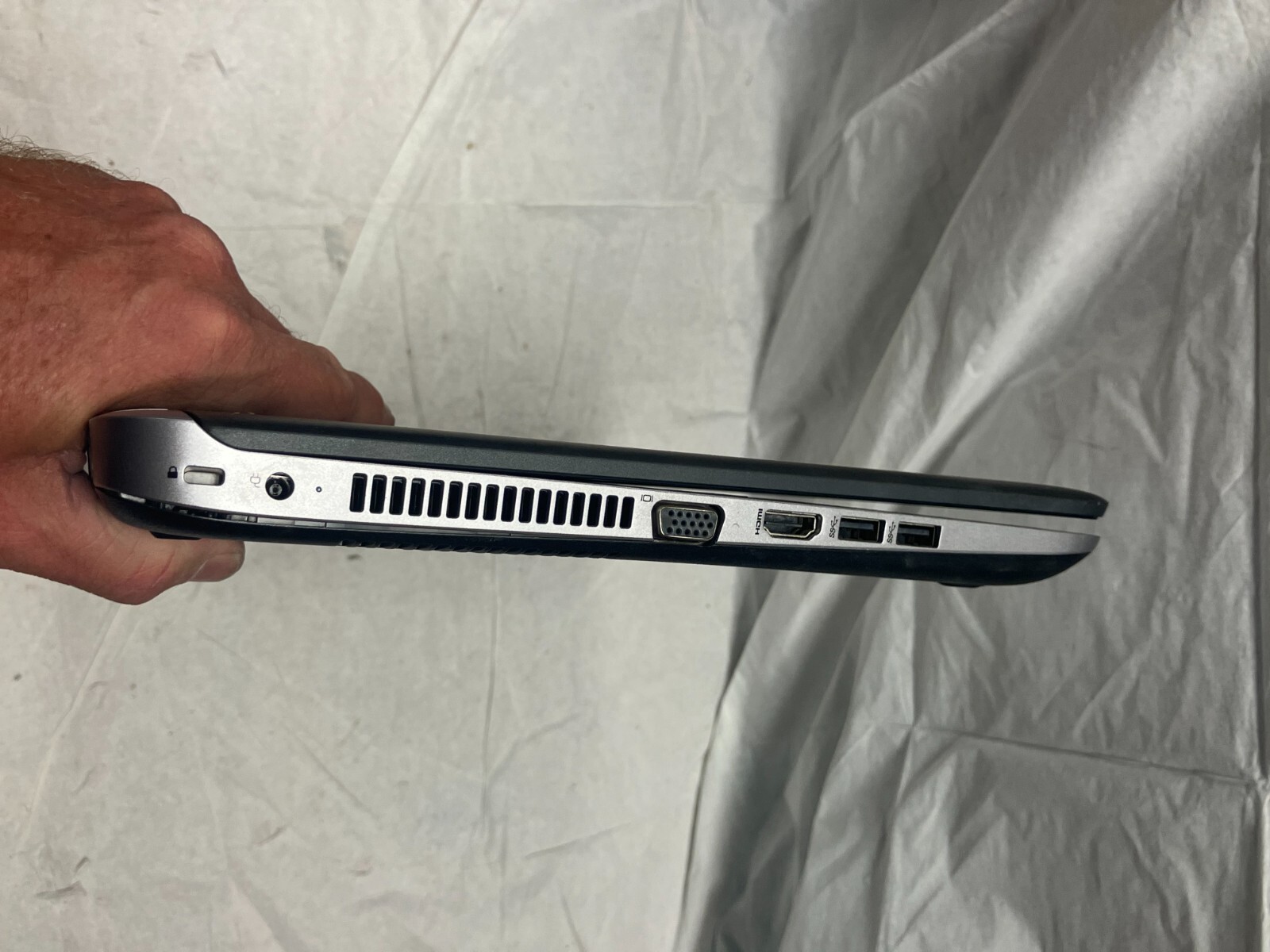 HP ProBook 455 G3 15.6″ AMD A8-7410@2.50GHz 4GB RAM 500gb HDD FOR PARTS