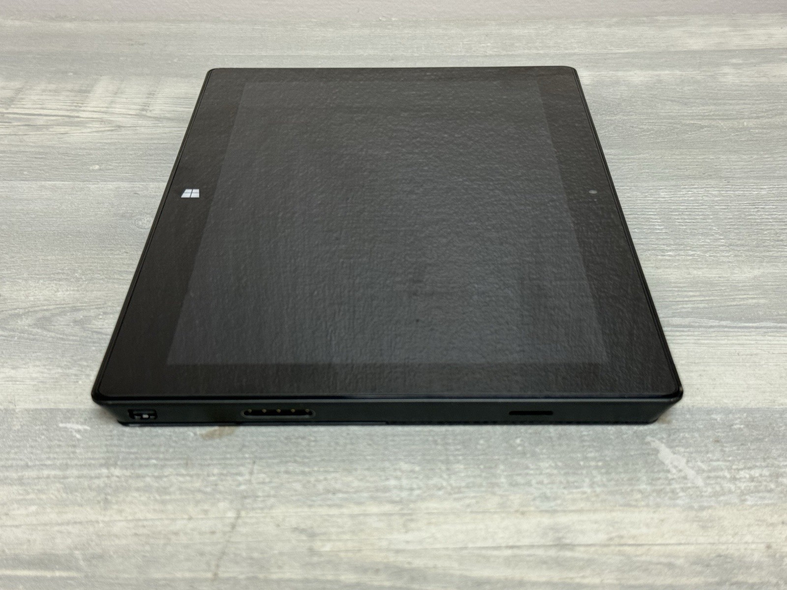 Microsoft Surface Pro 2 1601 Core i5 1.60GHz 4GB/8GB RAM 128GB/256GB SSD WIN10P
