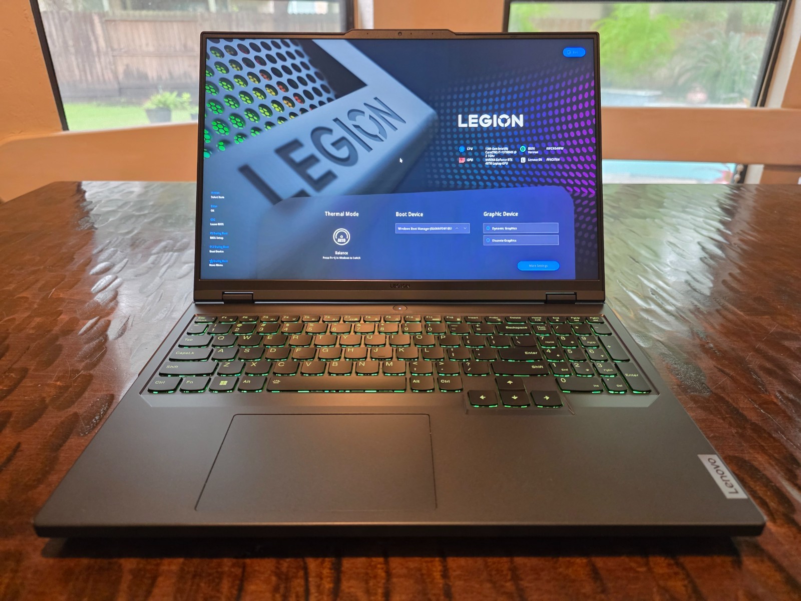Lenovo Legion Pro 5 – 16″ QHD+ 240Hz, i7 13700HX, RTX 4070, 32GB RAM, 1TB SSD