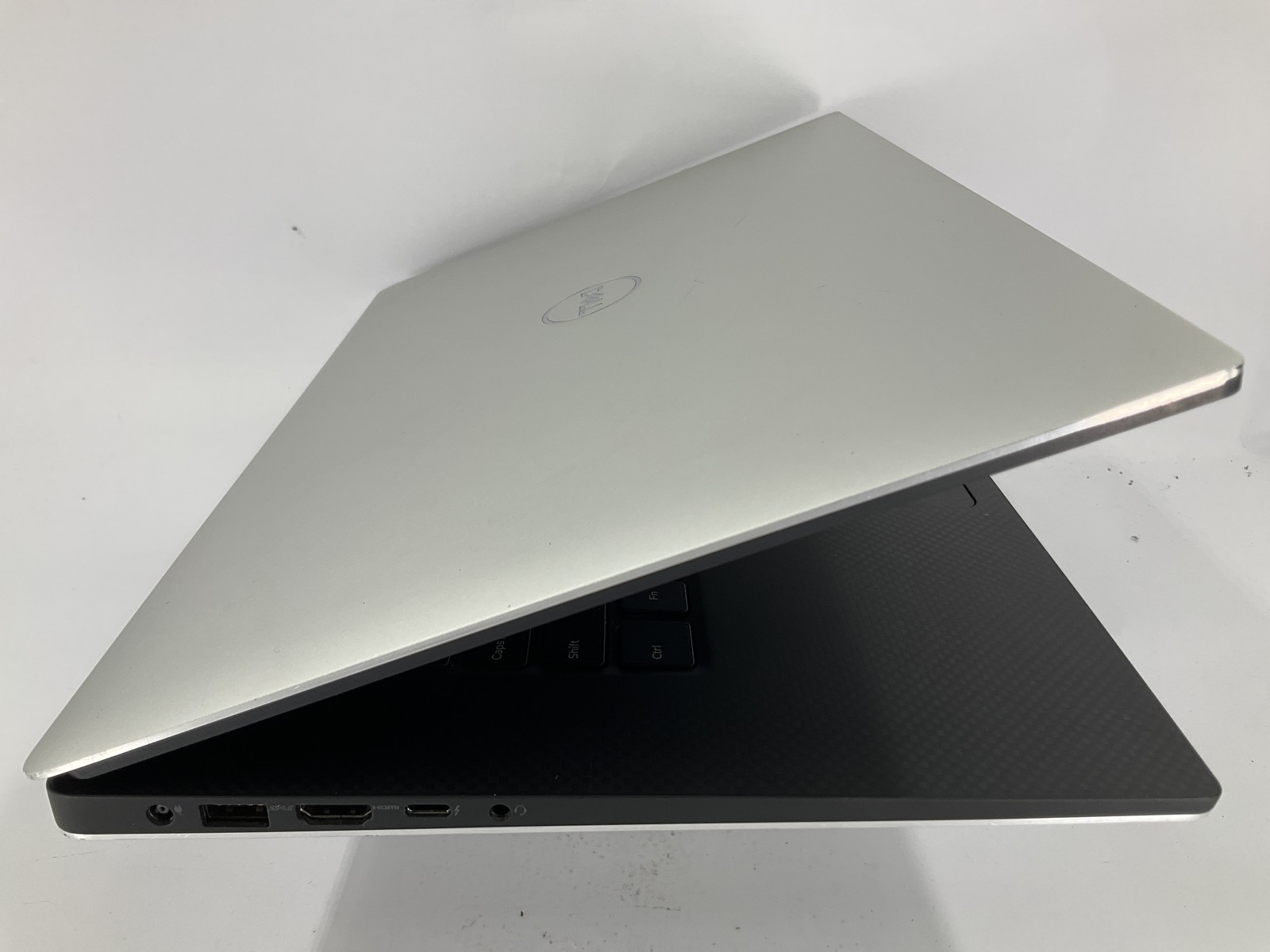 Dell Precision 5530 15.6″ Core i7-8850H 512GB 16GB B Win 11 Pro