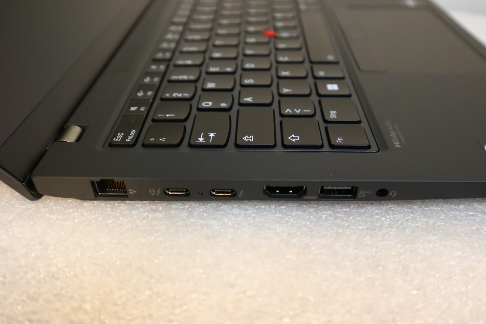 Lenovo Thinkpad T14 G3 I7-1260P 12-Core 32G 4TB Nvidia GeForce MX550 Lte Gar