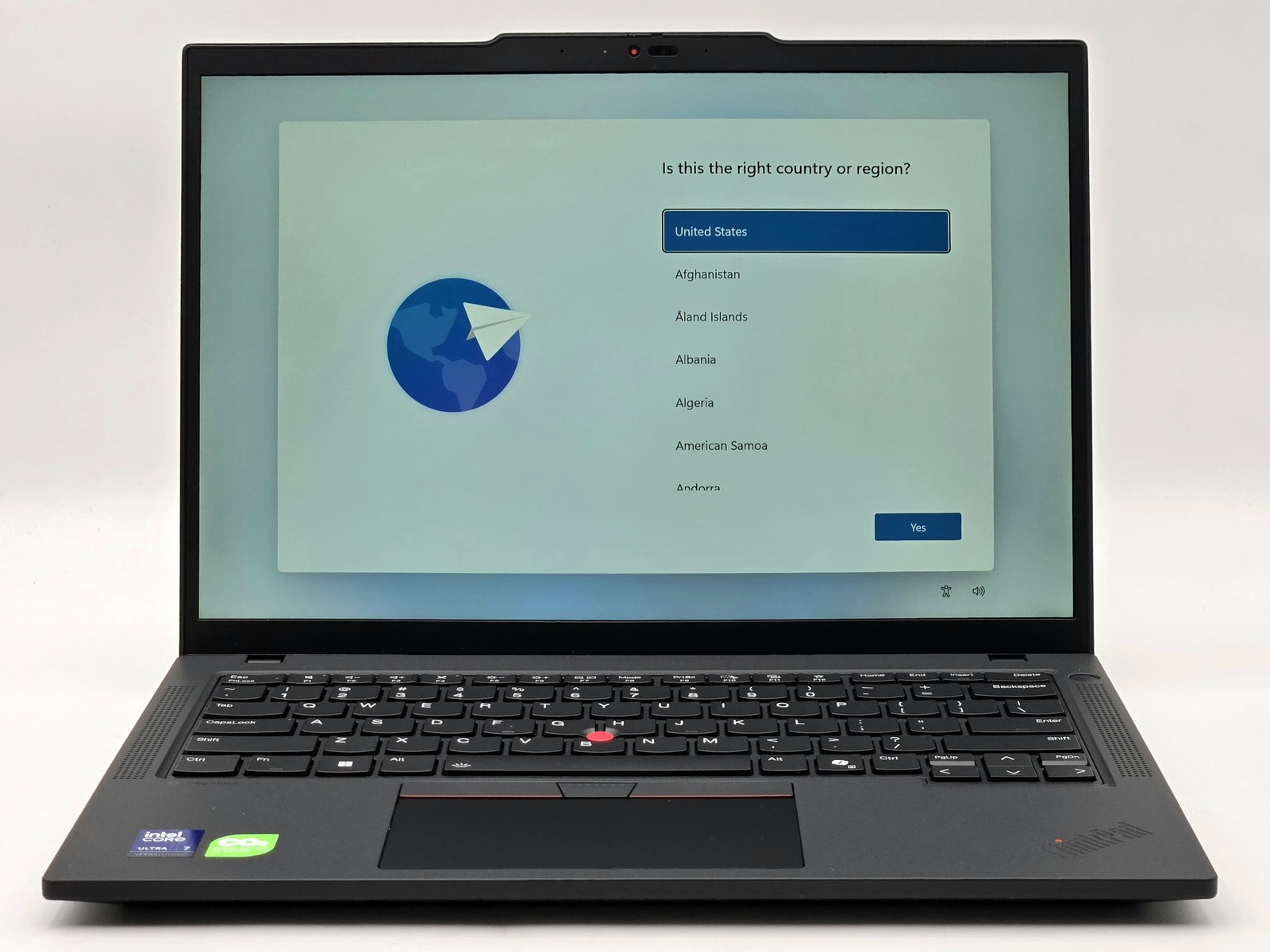 Lenovo ThinkPad T14 Gen 6 14″ FHD+ ULTRA 7 268V 512GB SSD 32GB W11P Webcam