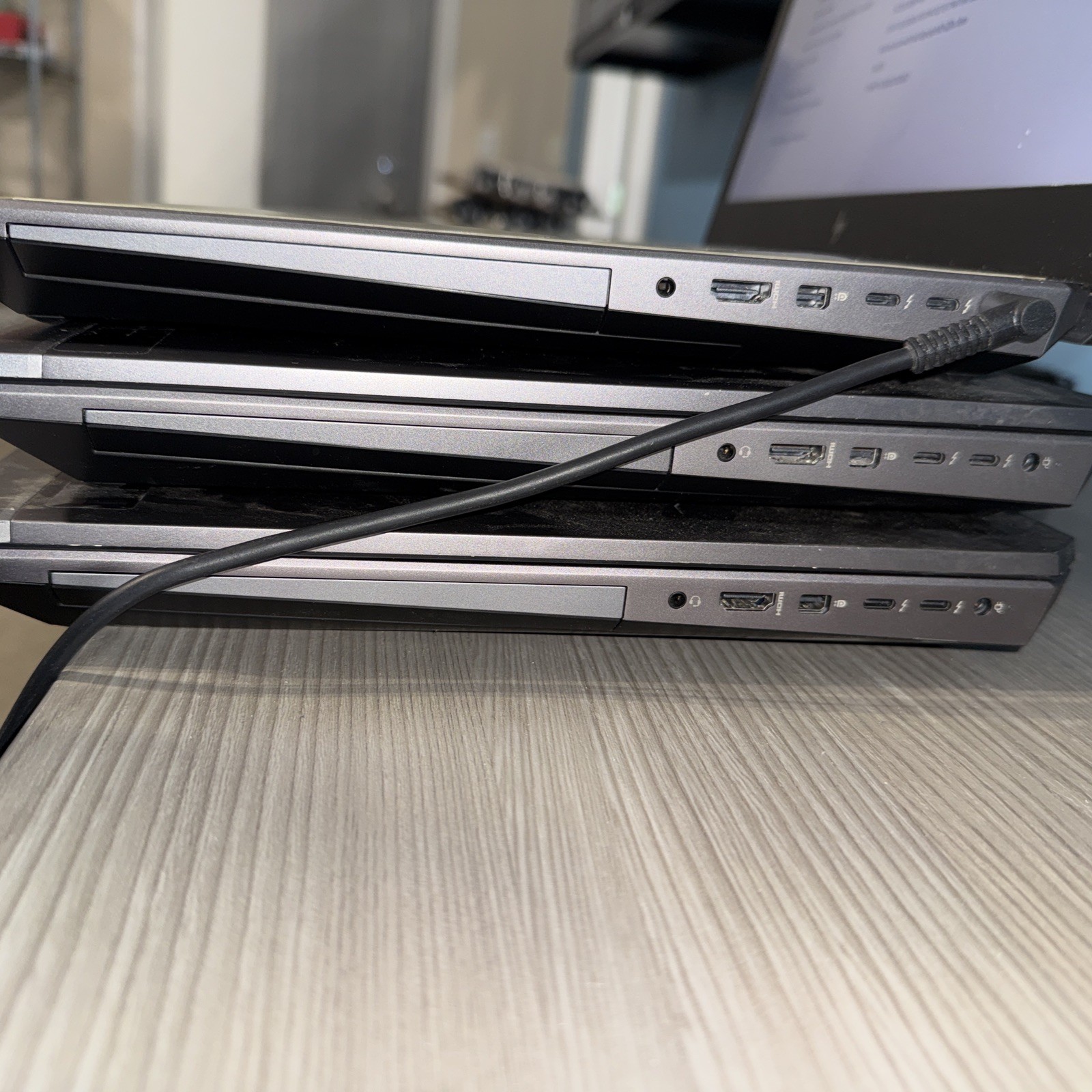 Lot of (3) HP ZBook 17 G5 G6 17″ Laptops Intel Core i5 8th 9th Gen 8GB RAM *READ