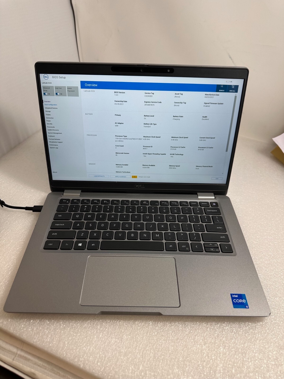 Dell Latitude 5320 13.3″ FHD i5-1135G7 16gb ram 256gb PCIe