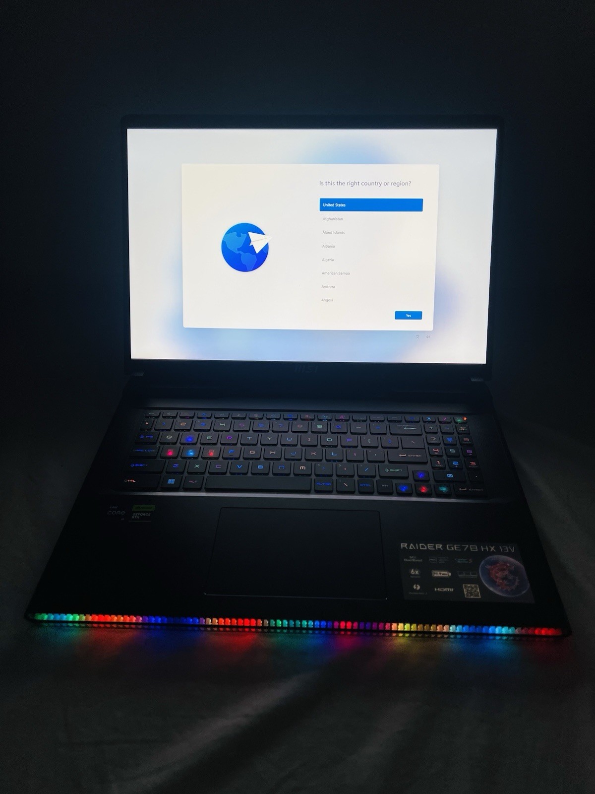MSI Raider GE78 HX 17″ Gaming Laptop Intel i9 32GB RAM, 2TB SSD, RTX 4080