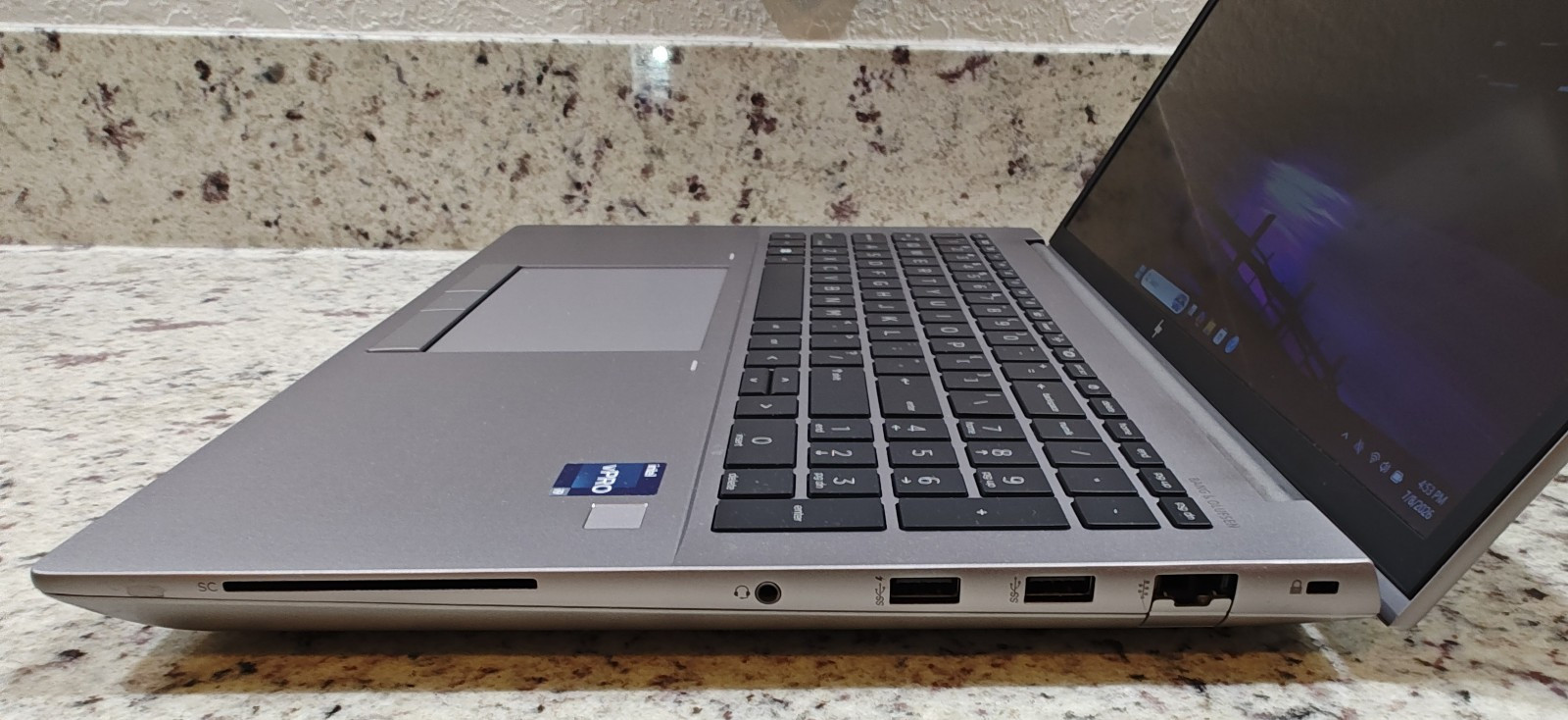 HP Zbook Fury 16 G10 — i9-13950HX / 64GB Ram / 1TB SSD / RTX 2000 Ada