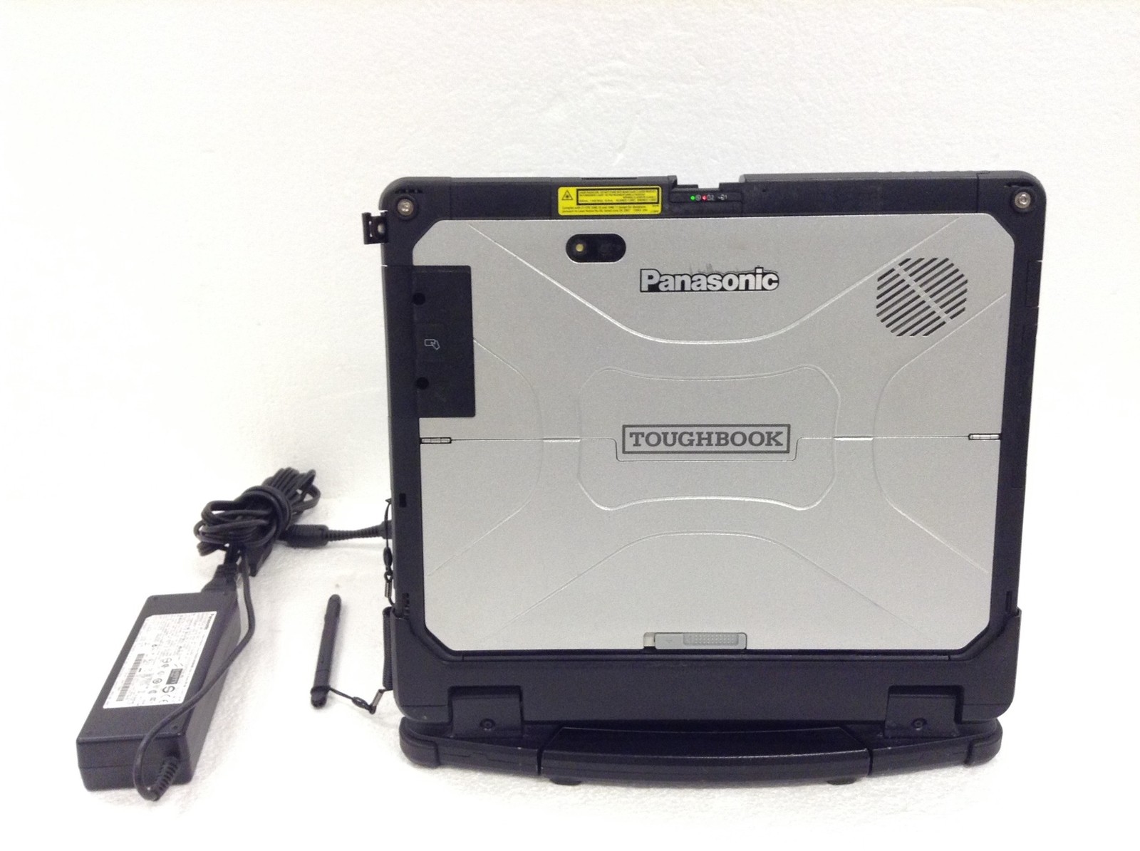 Panasonic Toughbook CF-33 MK1 i7-7600U w/16GB, 256GB SSD, Touch, 2x Bat, 3K HRS