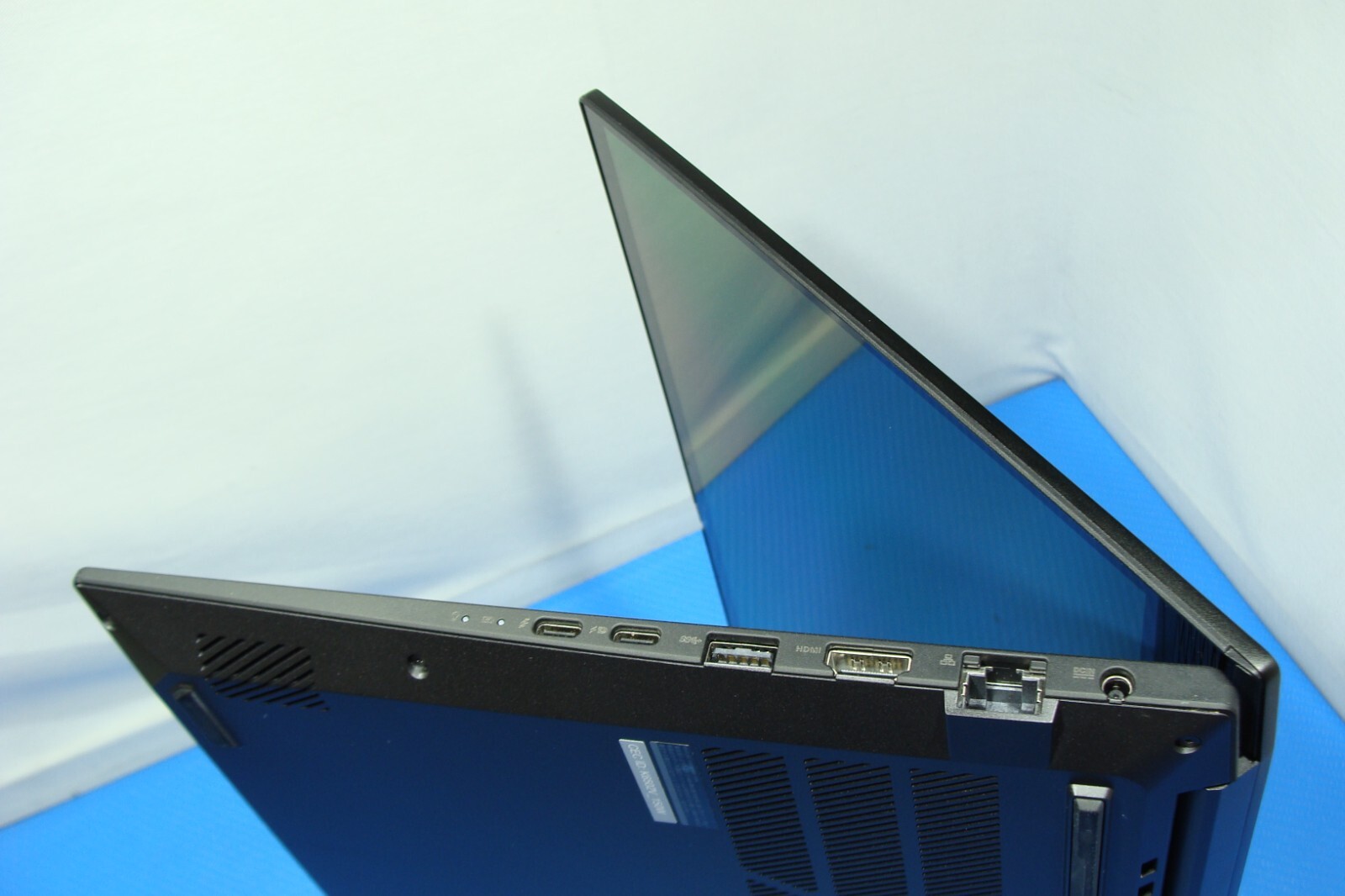 Asus Creator Q530VJ 15.6″ FHD OLED i7-13620H 2.4GHz 16GB 512GB RTX 3050 15cycles