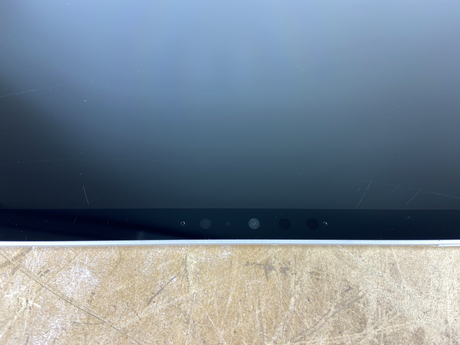MICROSOFT SURFACE PRO 7+ (1960) i7-1165G7 @ 2.80GHz, 16GB RAM, NO HDD/OS