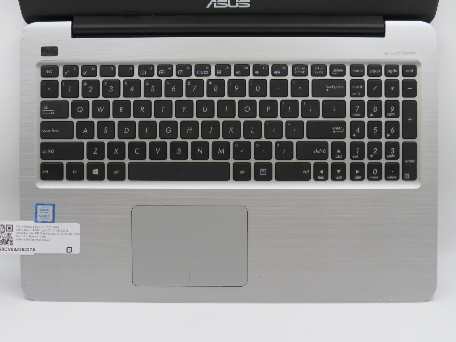 ASUS F556U i7-6500U @ 2.7GHz 4GB DDR4 238GB SSD 15.6″ No OS